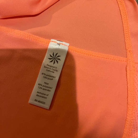 Athleta Coral Polo NWT size L DriFIT fabric with venting - Picture 10 of 14